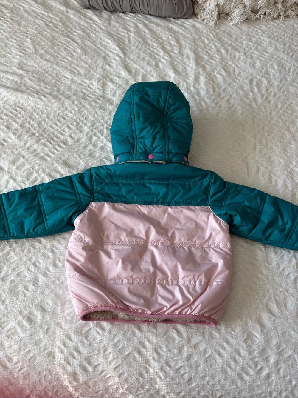 Patagonia Teal, Light Pink & Cream Reversible Sherpa Jacket 2T